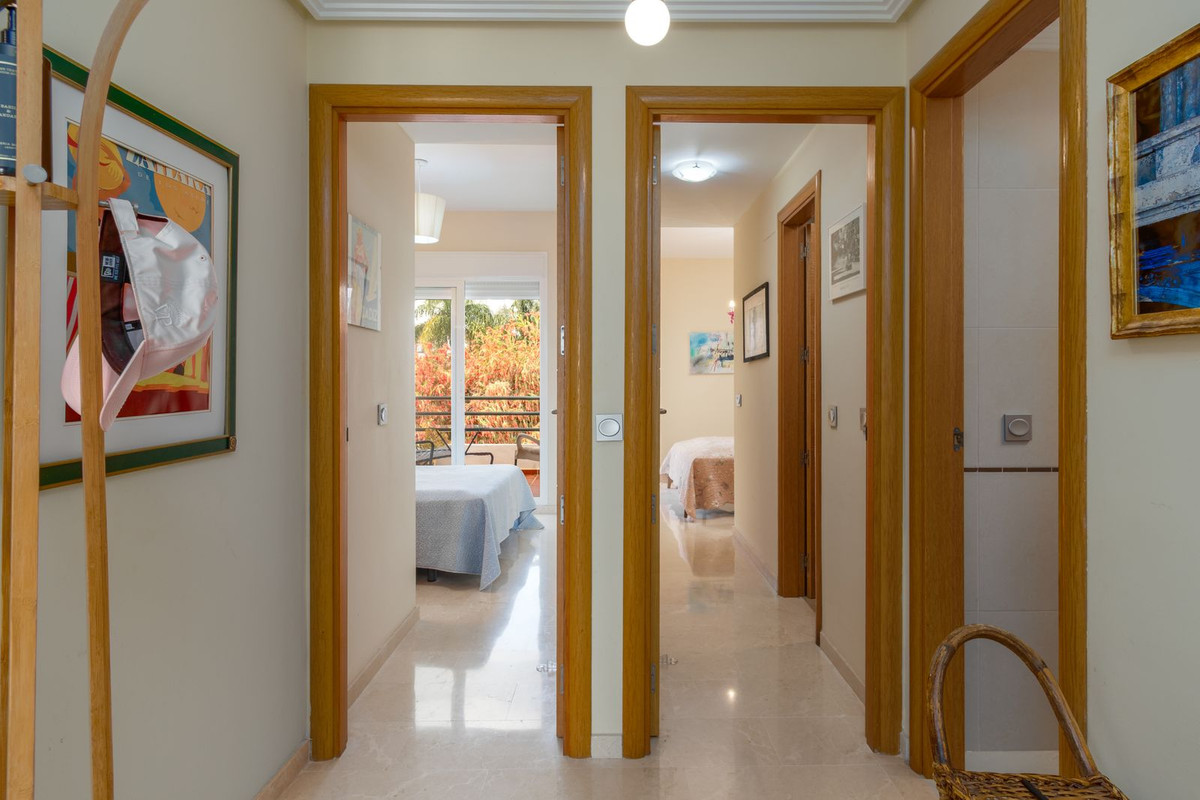 Appartement te koop in Manilva | 2 slaapkamers H5366863