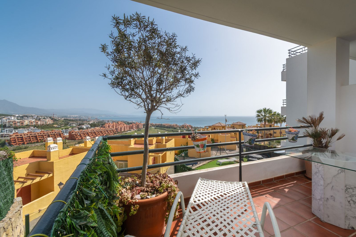 Appartement te koop in Manilva | 2 slaapkamers H5366863