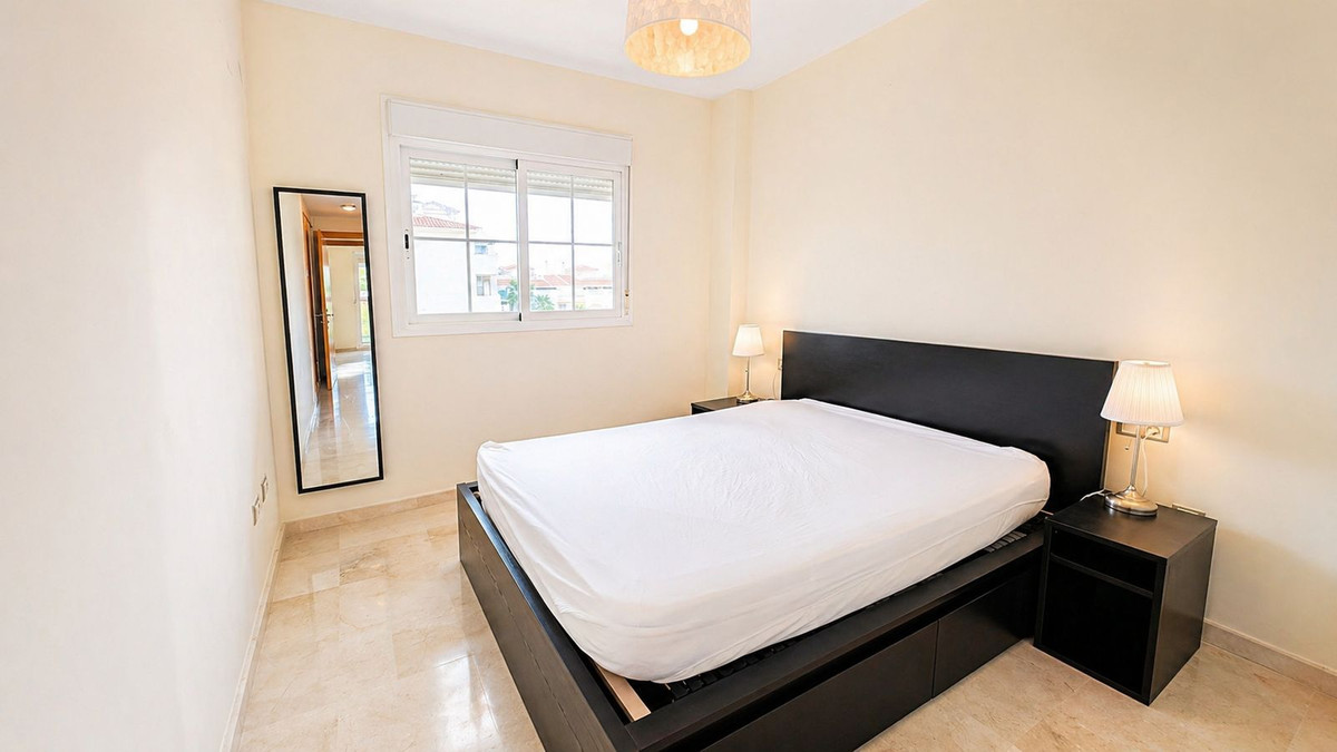 Appartement te koop in Manilva | 2 slaapkamers H5367523