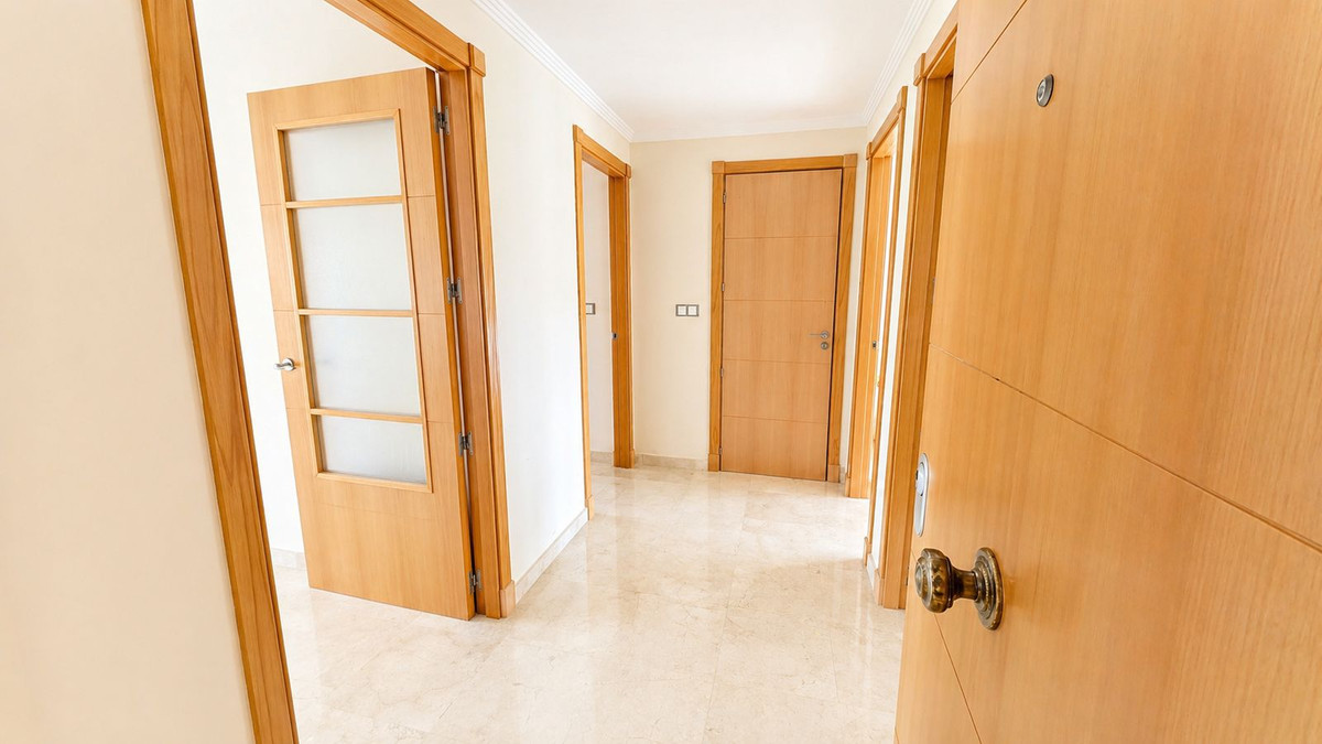 Appartement te koop in Manilva | 2 slaapkamers H5367523