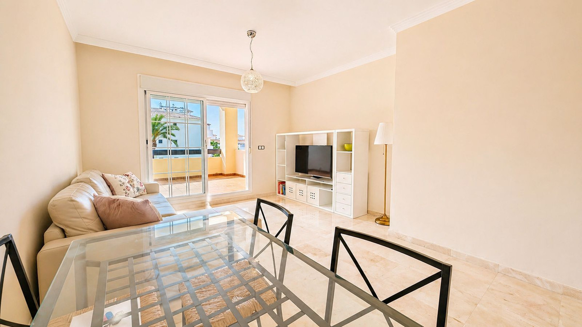 Appartement te koop in Manilva | 2 slaapkamers H5367523