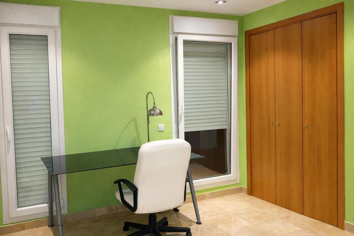 Duplex te koop in Manilva | 3 slaapkamers H5370046