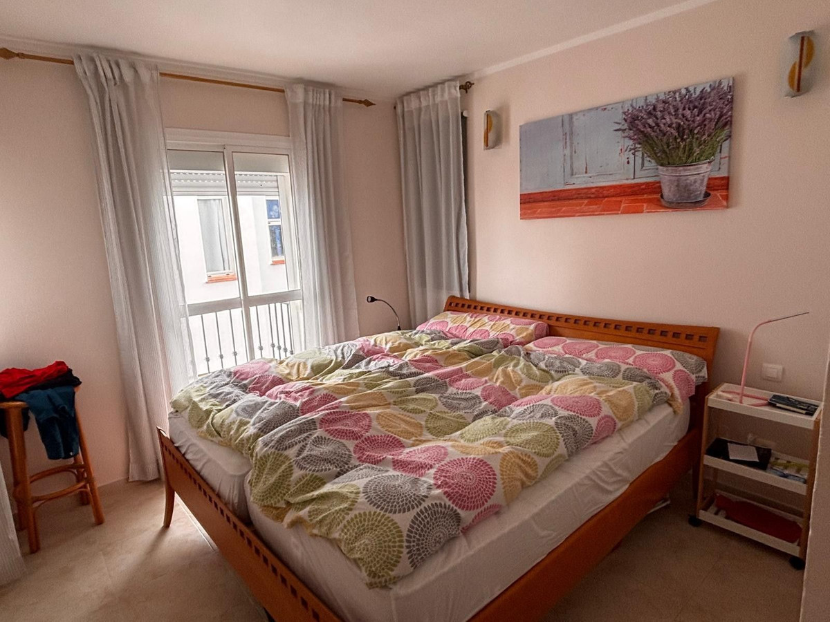Appartement te koop in Manilva | 1 slaapkamers H5378632