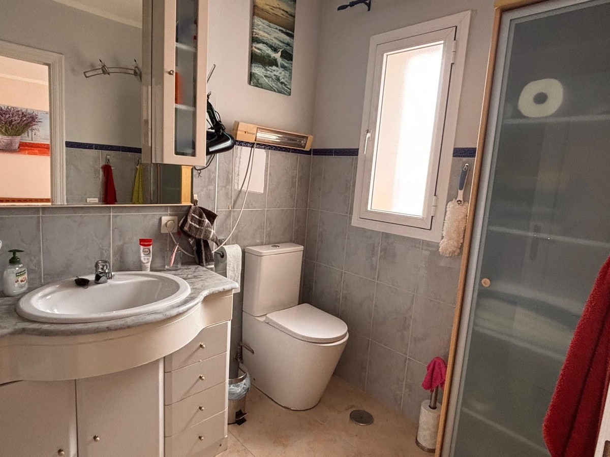 Appartement te koop in Manilva | 1 slaapkamers H5378632