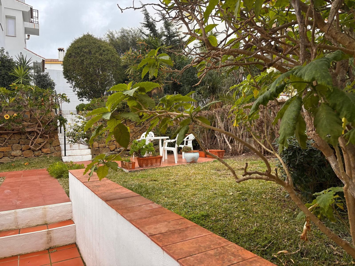 Appartement te koop in Manilva | 1 slaapkamers H5378632