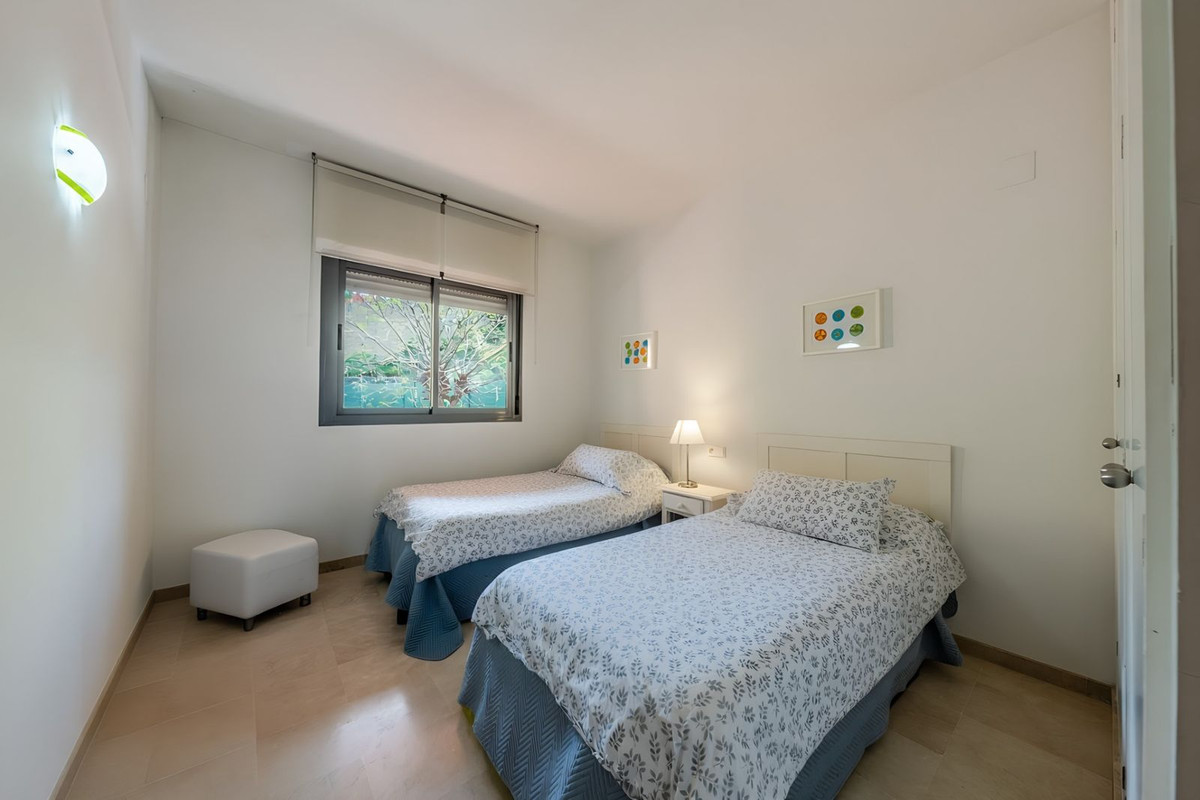 Appartement te koop in Manilva | 2 slaapkamers H5383885