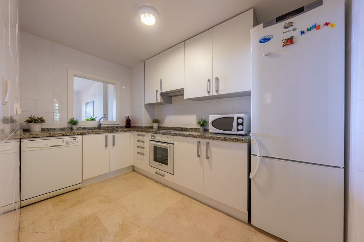 Appartement te koop in Manilva | 2 slaapkamers H5383885