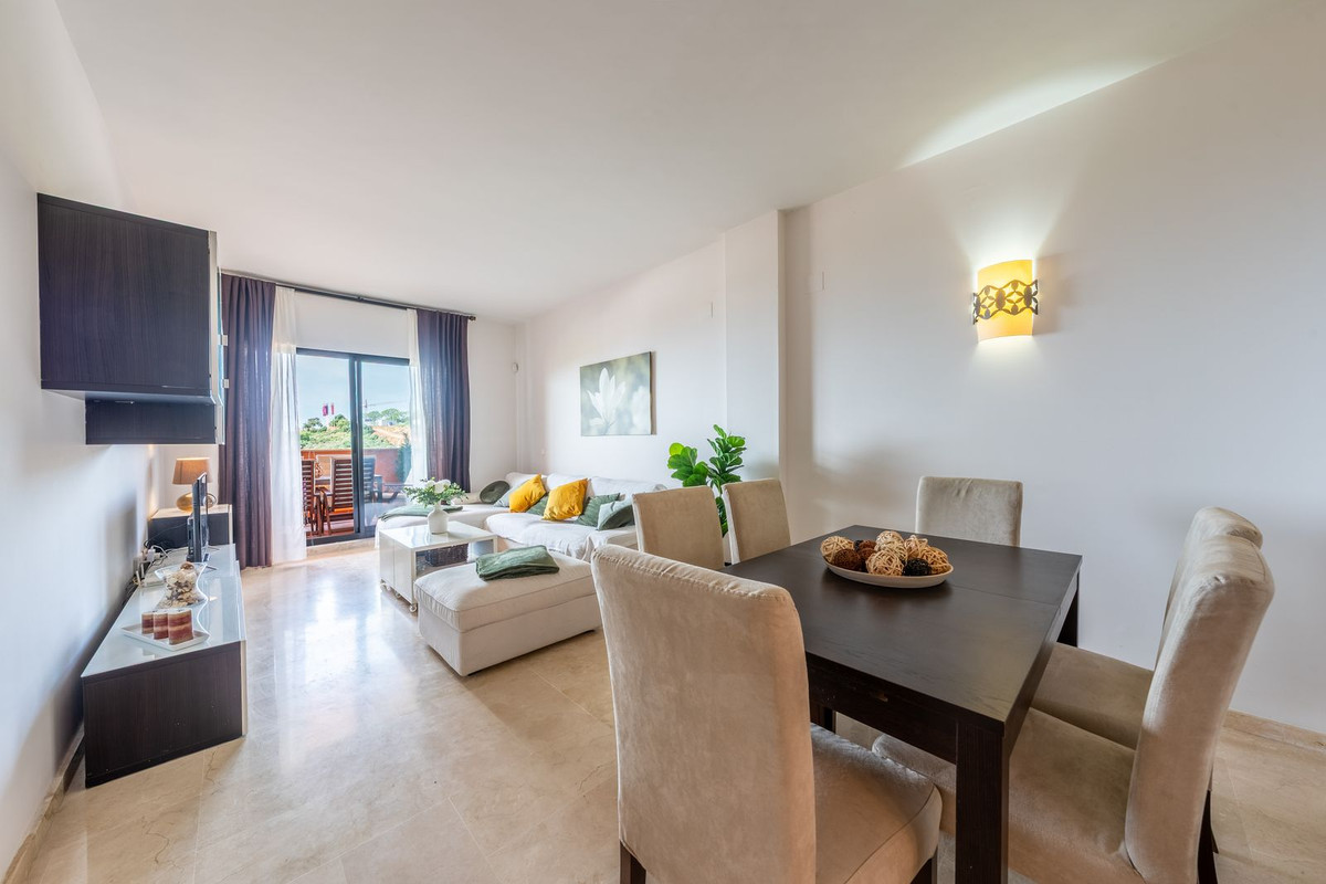 Appartement te koop in Manilva | 2 slaapkamers H5383885