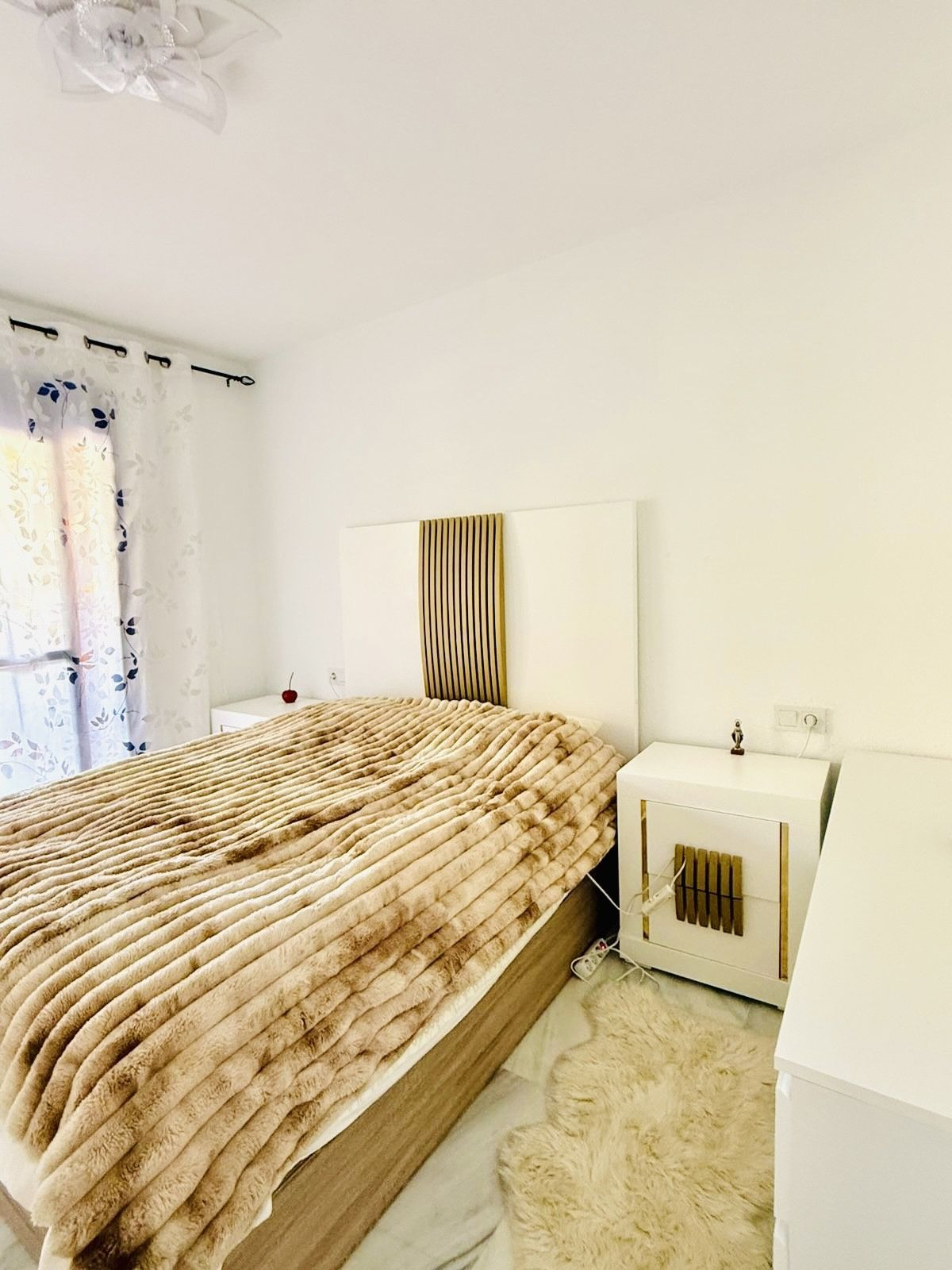 Appartement te koop in Manilva | 2 slaapkamers H5387086