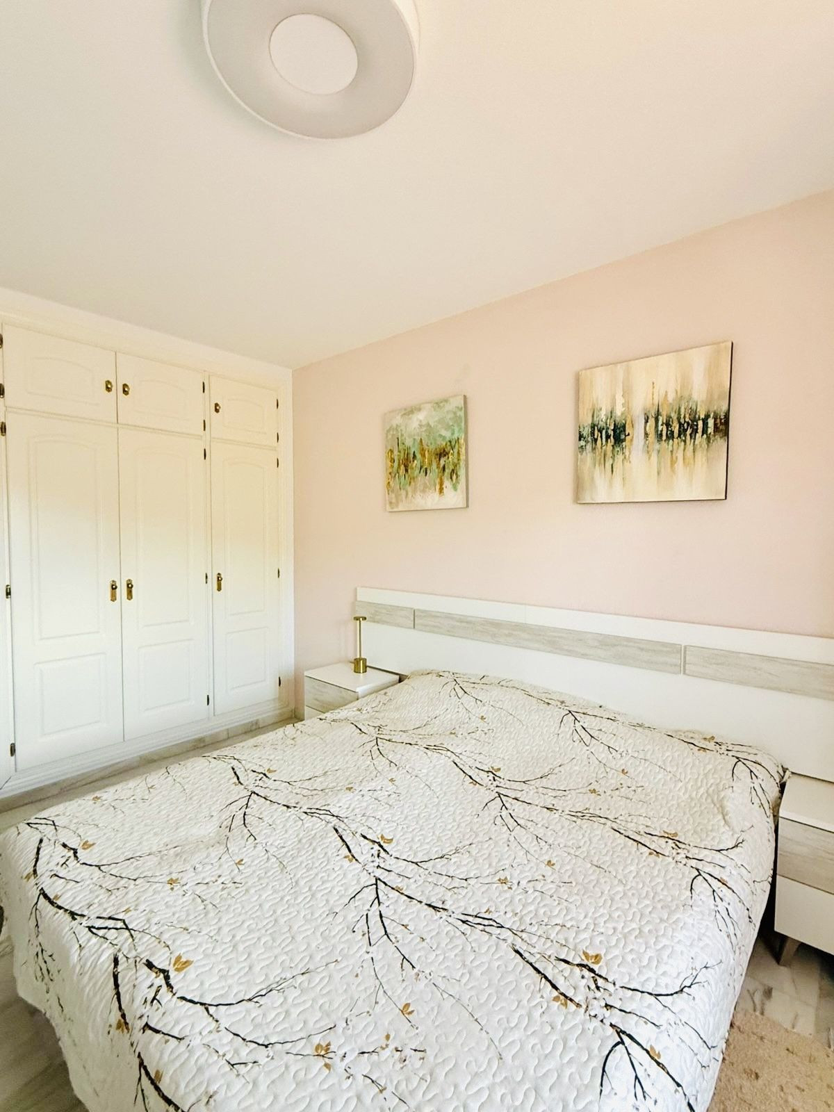 Appartement te koop in Manilva | 2 slaapkamers H5387086