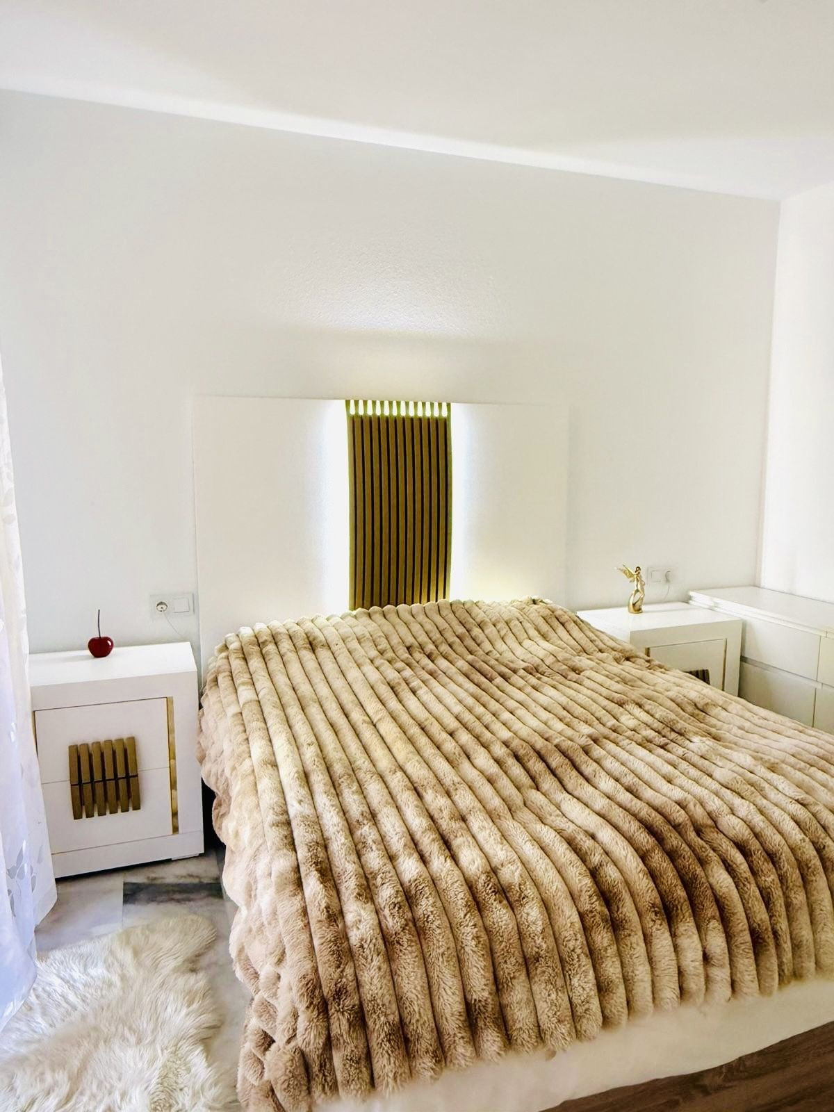Appartement te koop in Manilva | 2 slaapkamers H5387086