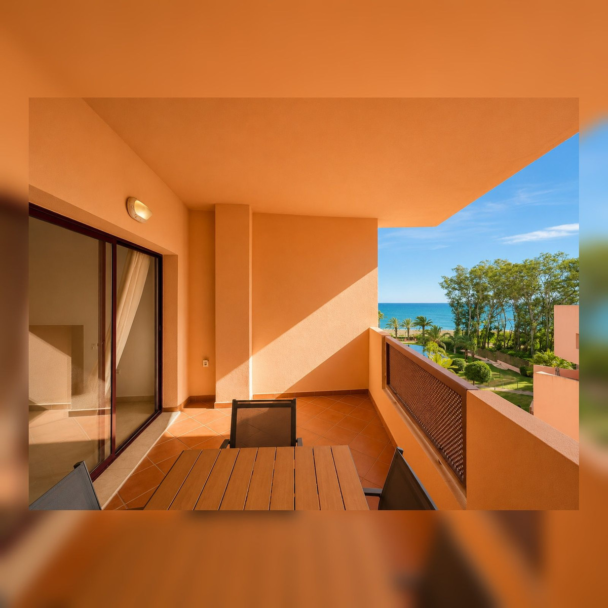 Appartement te koop in Manilva | 1 slaapkamers H5388049
