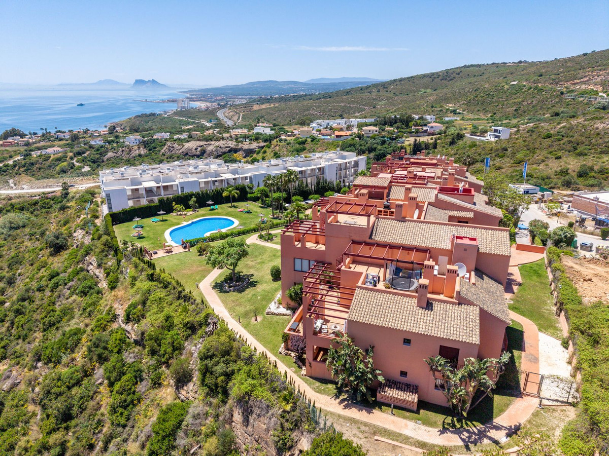 Penthouse te koop in Manilva | 2 slaapkamers H5402827