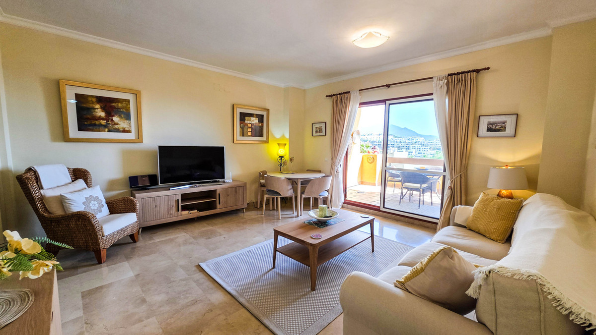 Appartement te koop in Manilva | 2 slaapkamers H5420161