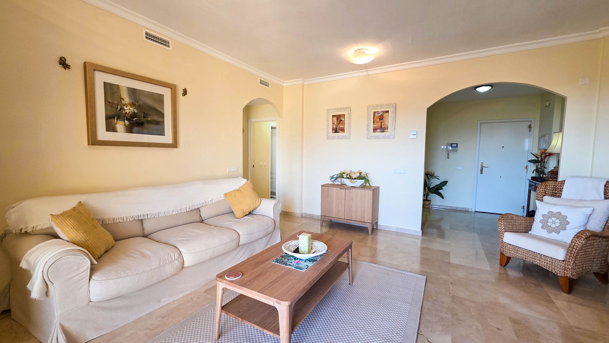 Appartement te koop in Manilva | 2 slaapkamers H5420161