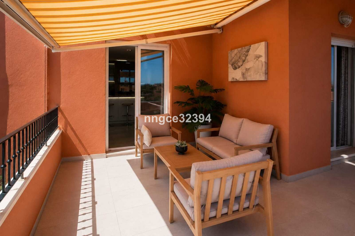 Penthouse te koop in Manilva | 2 slaapkamers H5422531