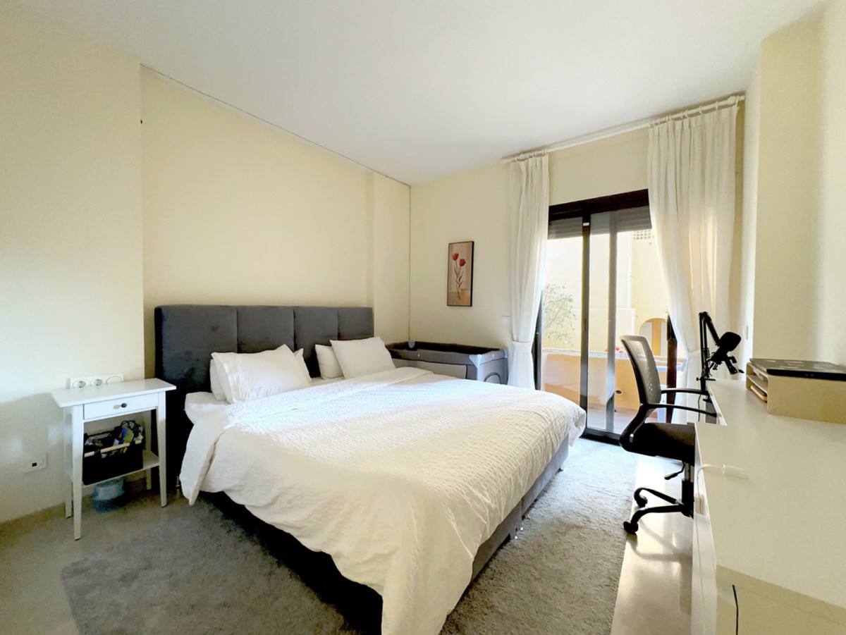 Appartement te koop in Manilva | 3 slaapkamers H5422720
