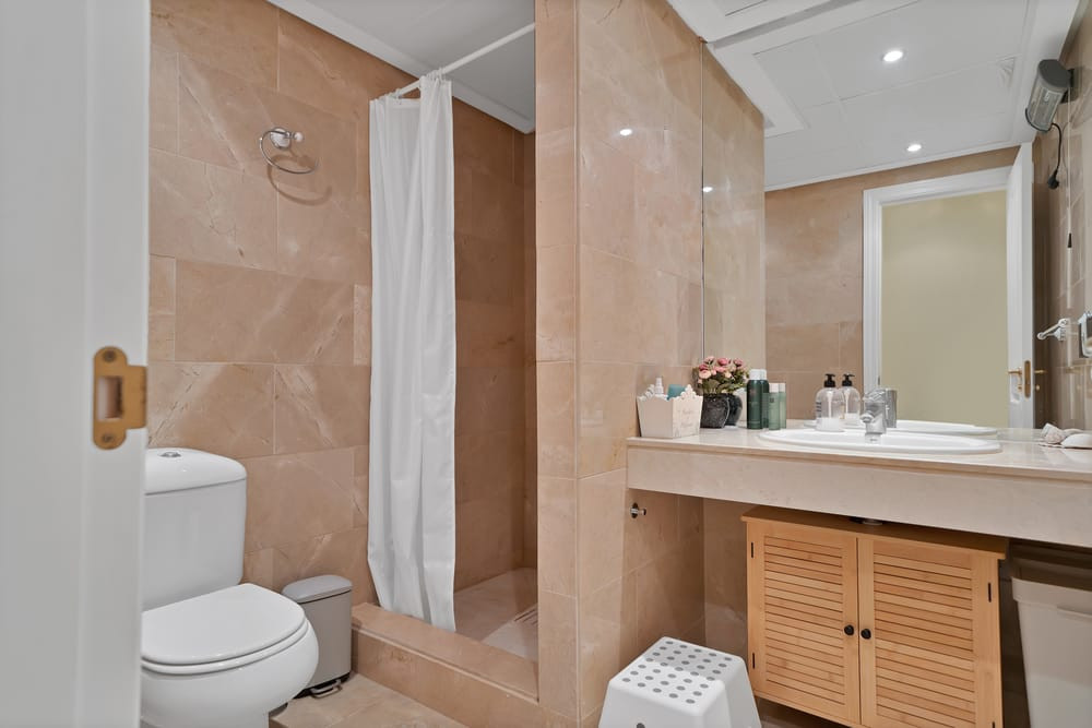 Appartement te koop in Manilva | 3 slaapkamers H5422720
