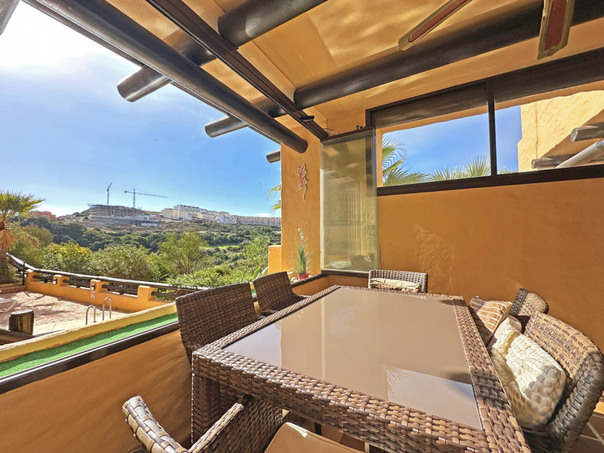 Appartement te koop in Manilva | 3 slaapkamers H5422720