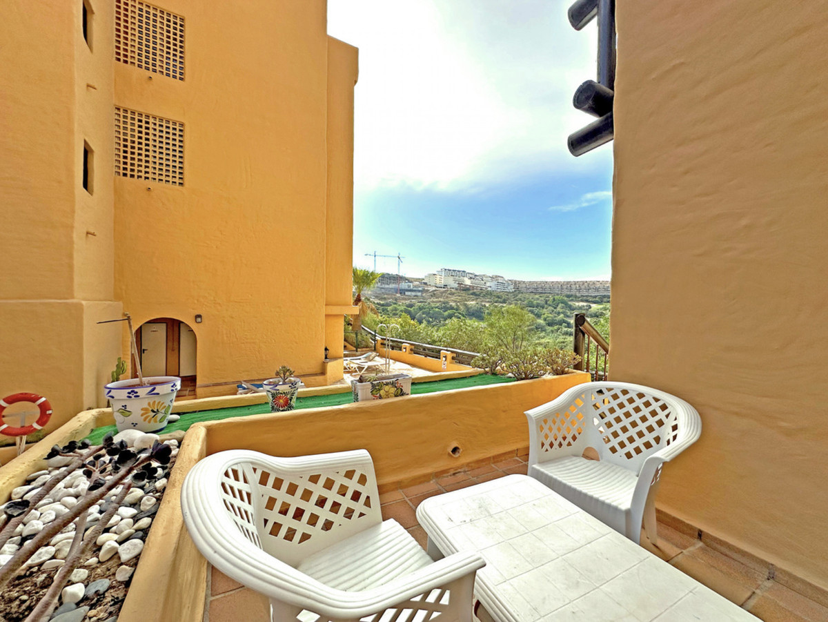Appartement te koop in Manilva | 3 slaapkamers H5422720