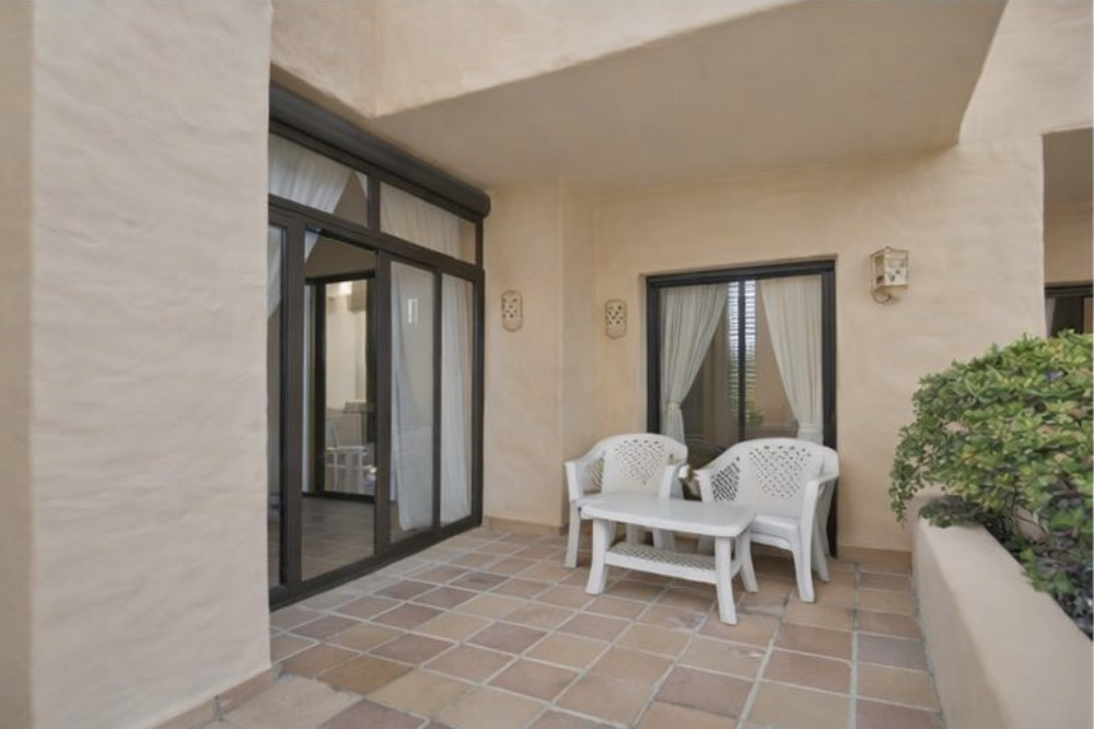 Appartement te koop in Manilva | 3 slaapkamers H5422720