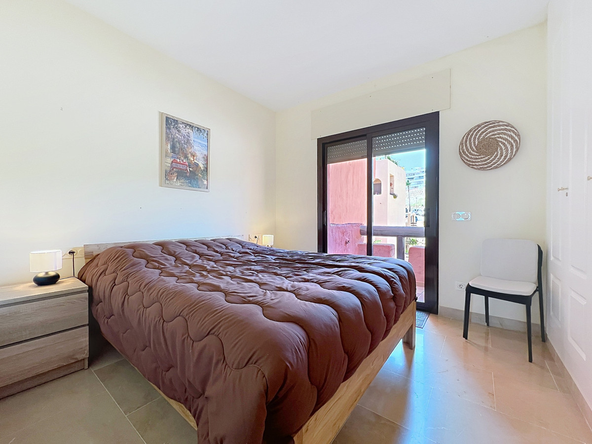 Appartement te koop in Manilva | 2 slaapkamers H5422735