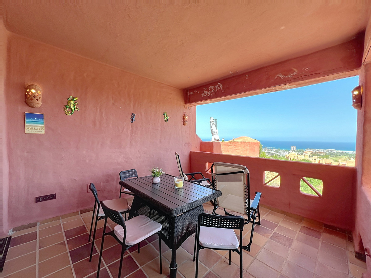 Appartement te koop in Manilva | 2 slaapkamers H5422735