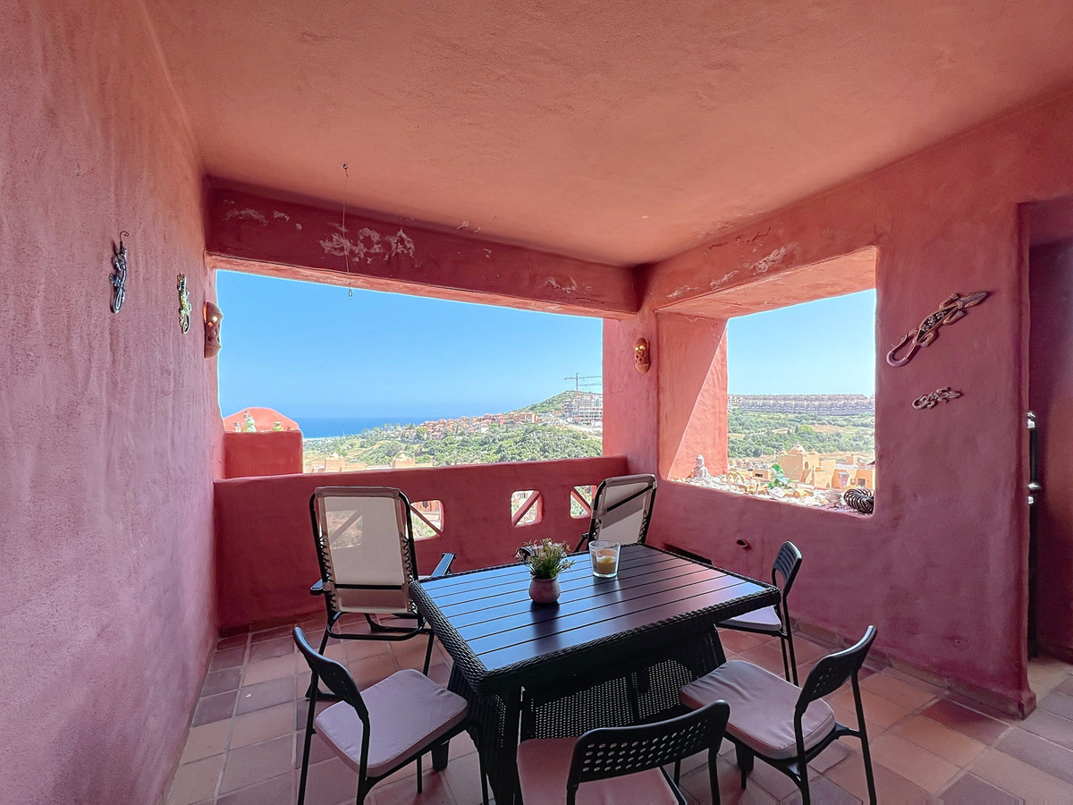 Appartement te koop in Manilva | 2 slaapkamers H5422735