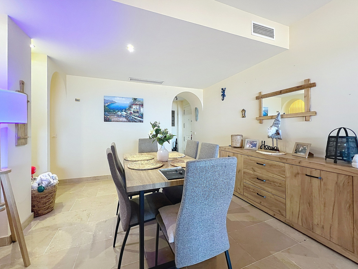 Appartement te koop in Manilva | 2 slaapkamers H5422735
