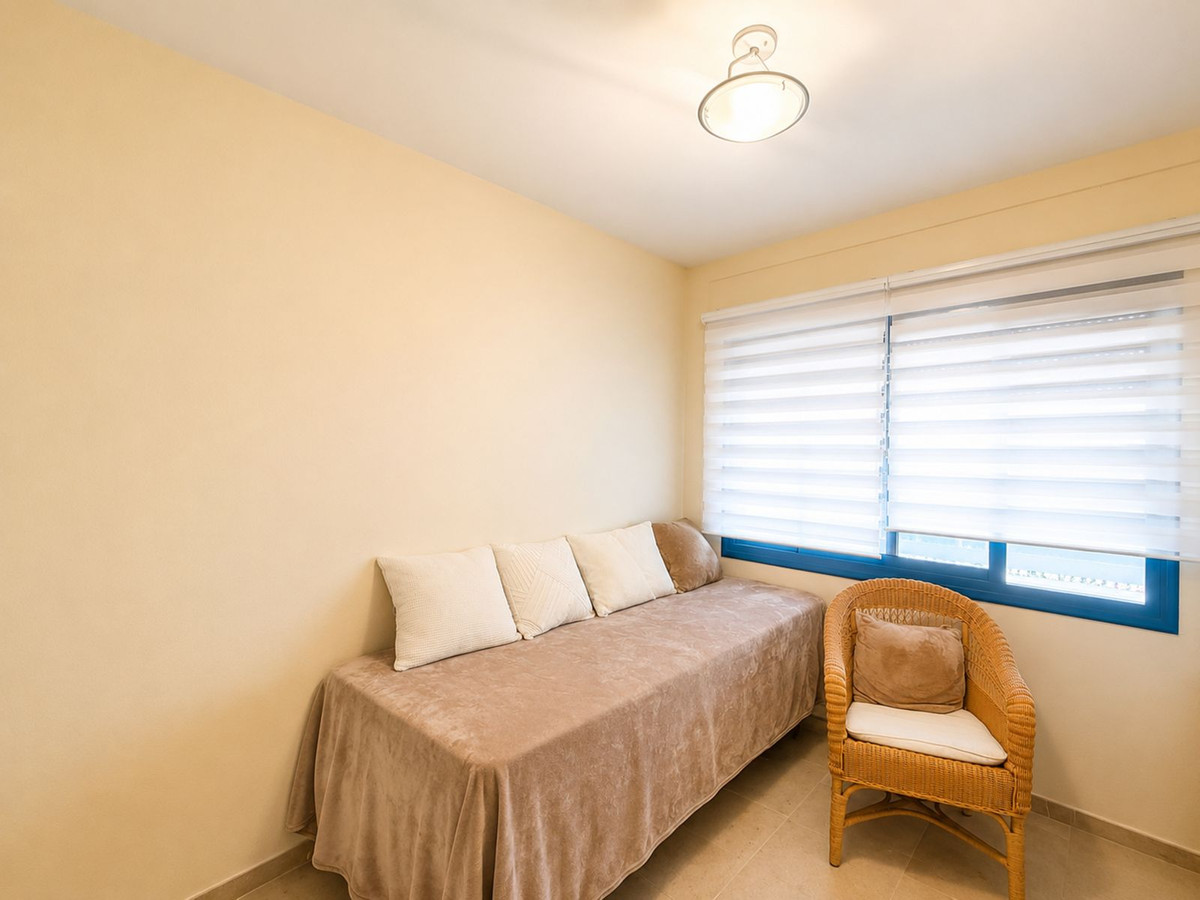Appartement te koop in Manilva | 2 slaapkamers H5423980