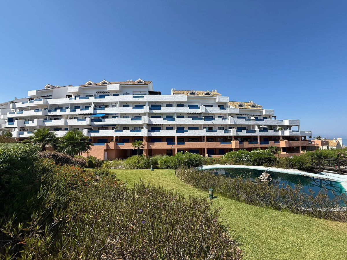 Appartement te koop in Manilva | 2 slaapkamers H5423980