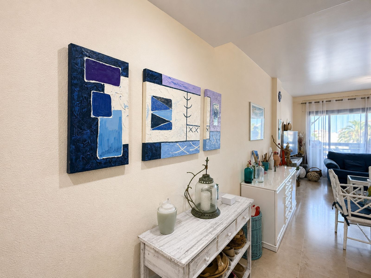 Appartement te koop in Manilva | 2 slaapkamers H5423980
