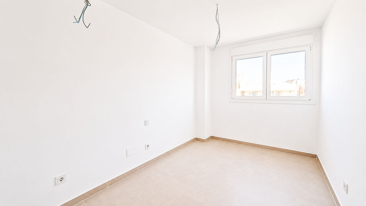 Appartement te koop in Manilva | 2 slaapkamers H5429530