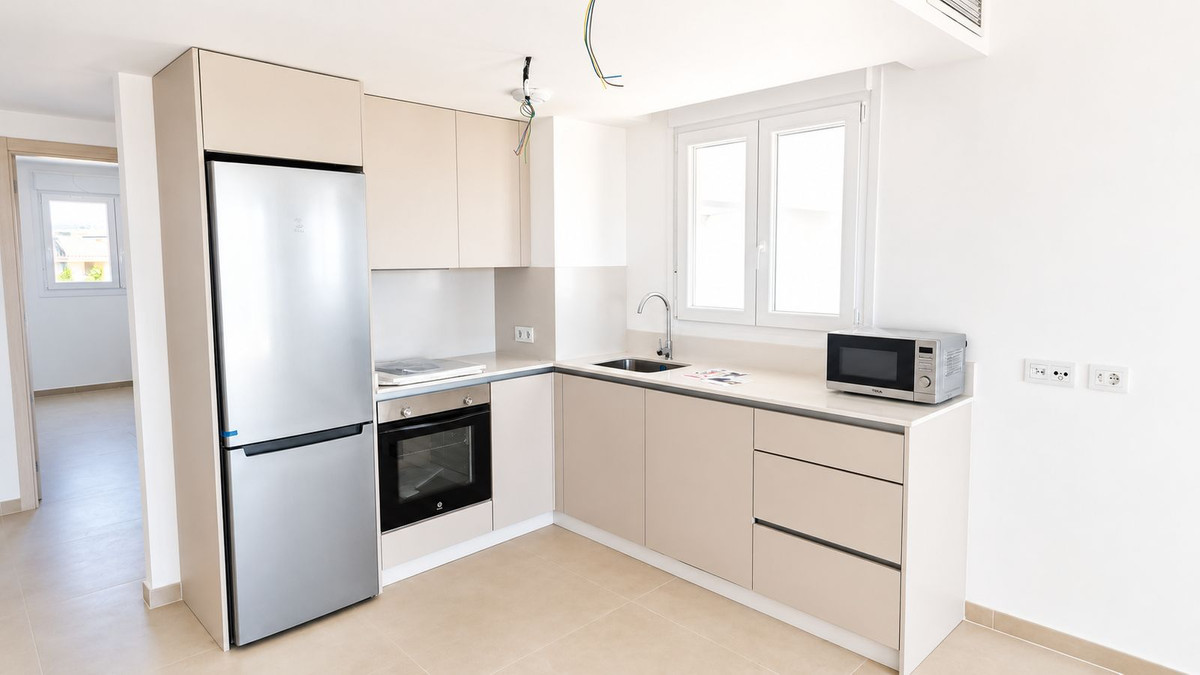 Appartement te koop in Manilva | 2 slaapkamers H5429530