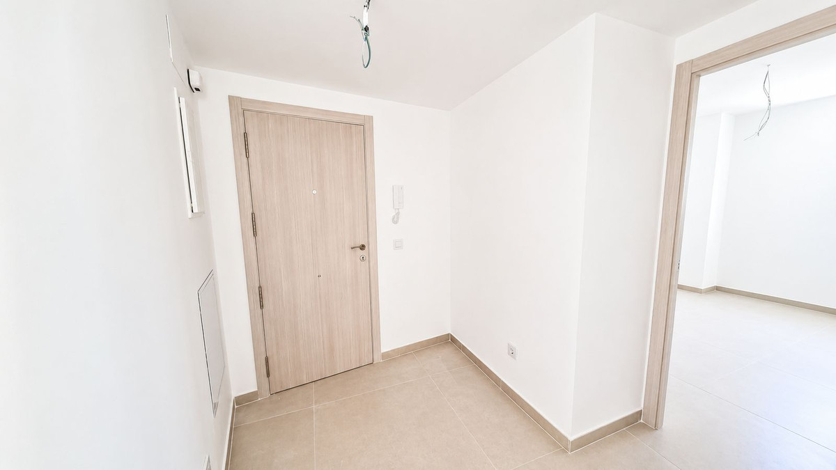 Appartement te koop in Manilva | 2 slaapkamers H5429530