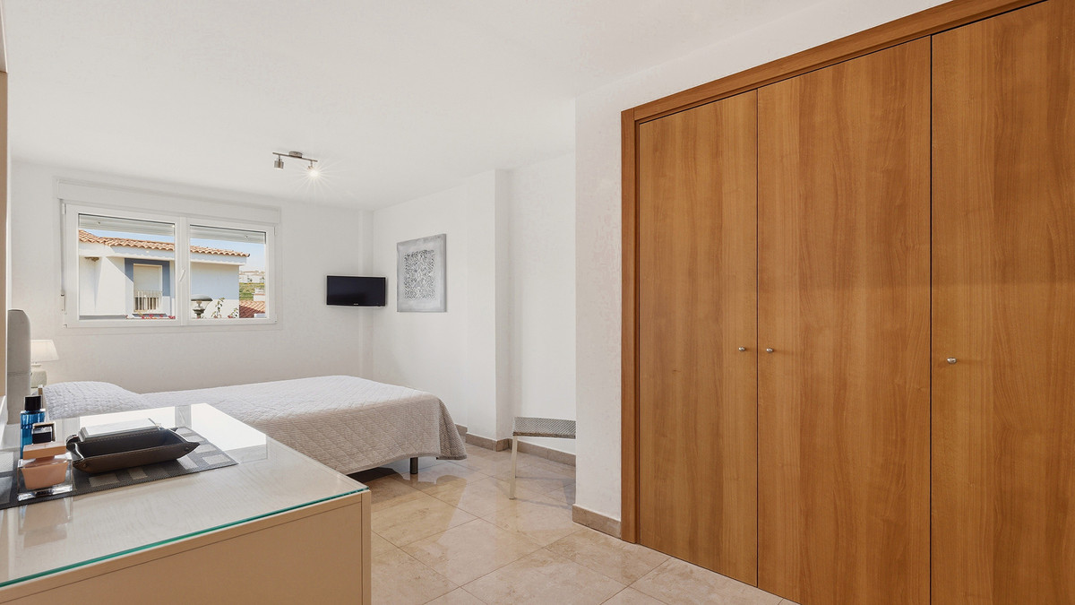 Penthouse Duplex te koop in Manilva | 2 slaapkamers H5433340