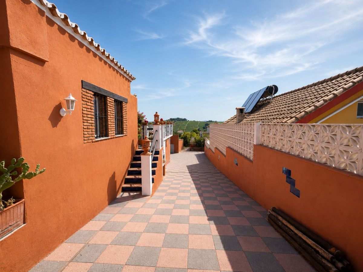 Appartement te koop in Manilva | 2 slaapkamers H5434888