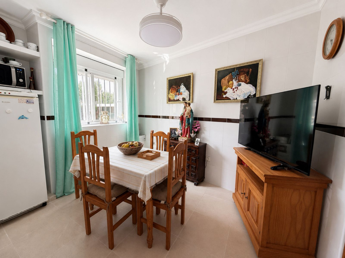 Appartement te koop in Manilva | 2 slaapkamers H5434888