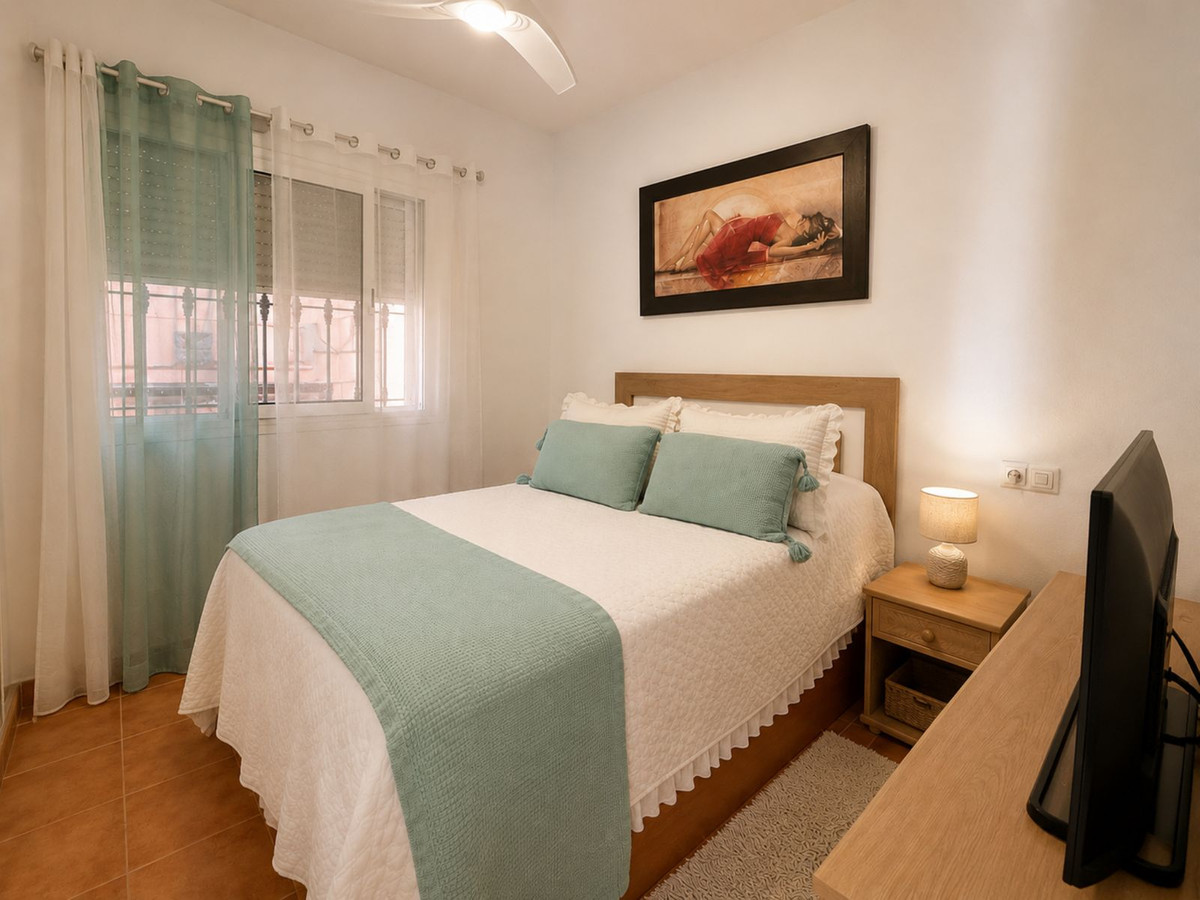 Appartement te koop in Manilva | 2 slaapkamers H5434888