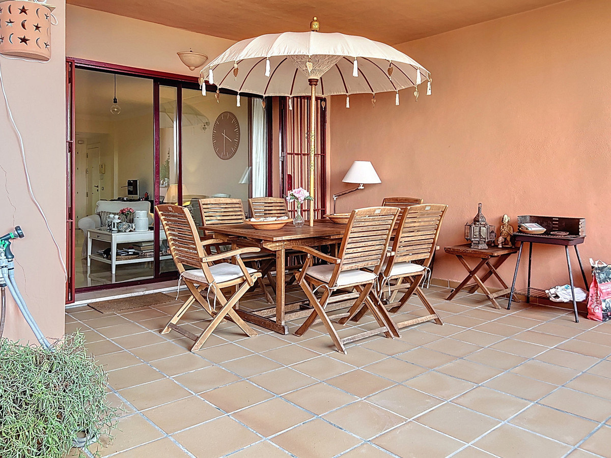 Appartement te koop in Manilva | 2 slaapkamers H5435362