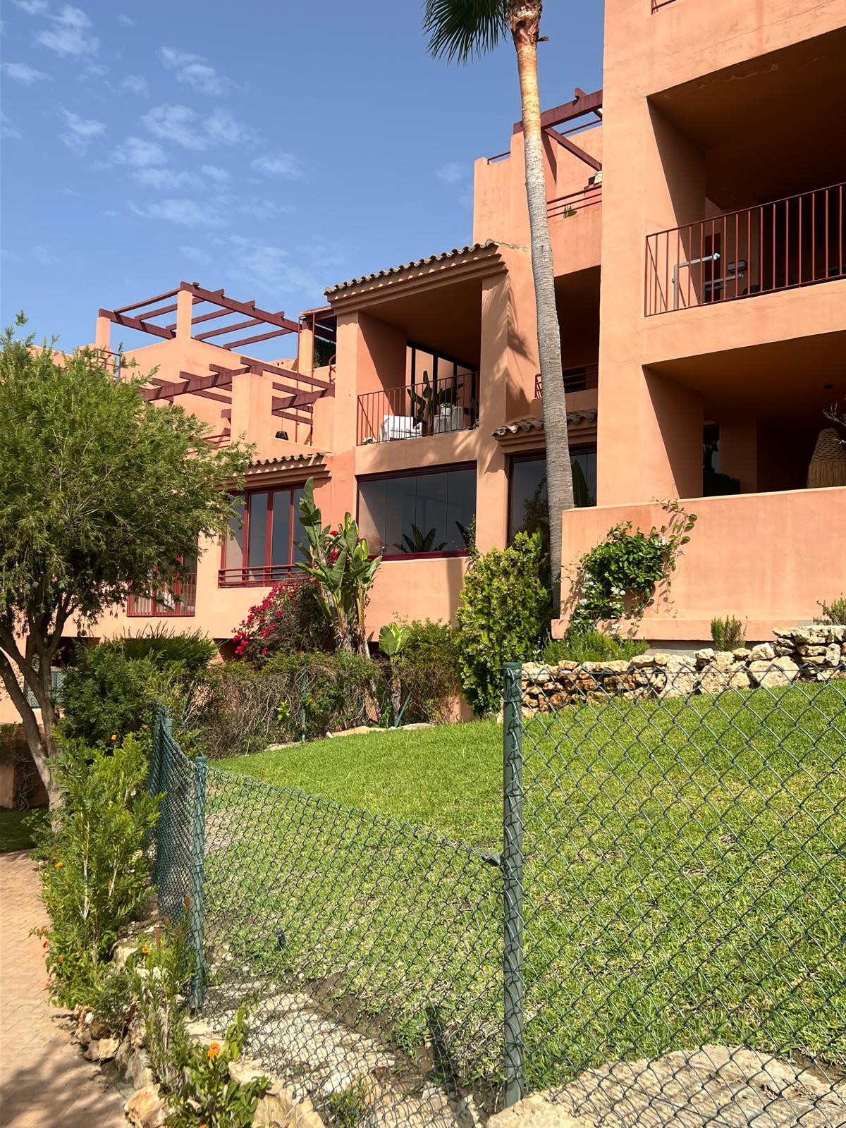 Appartement te koop in Manilva | 2 slaapkamers H5435362