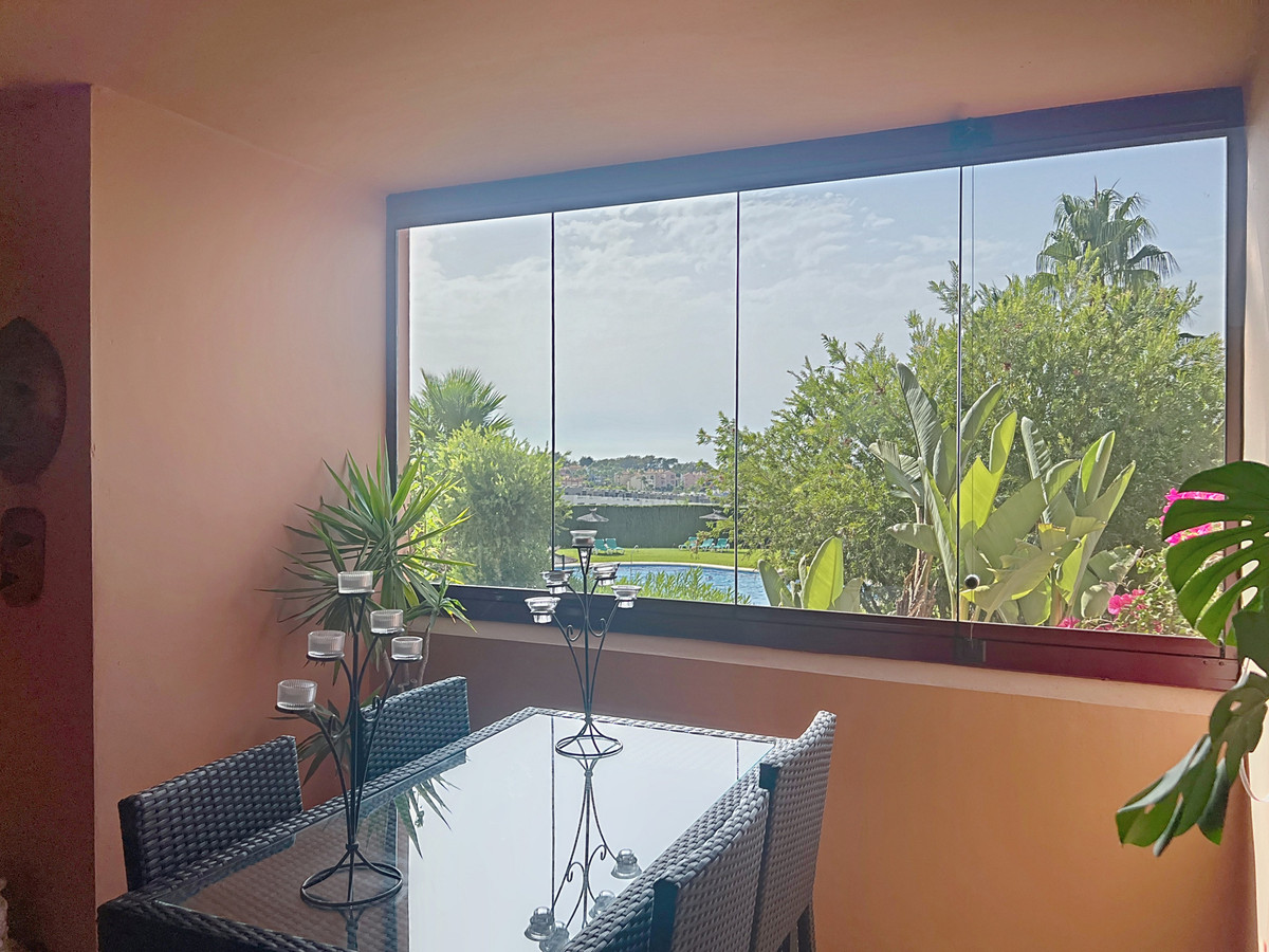 Appartement te koop in Manilva | 2 slaapkamers H5435362