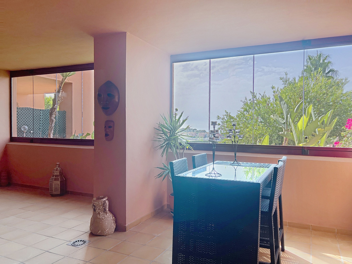 Appartement te koop in Manilva | 2 slaapkamers H5435362