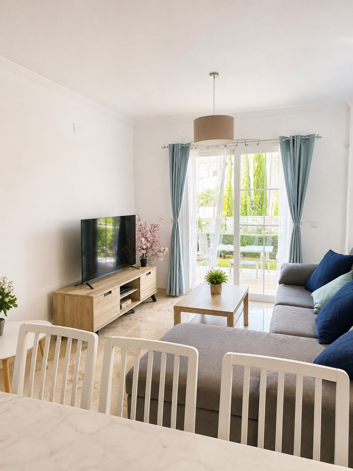 Appartement te koop in Manilva | 2 slaapkamers H5439622