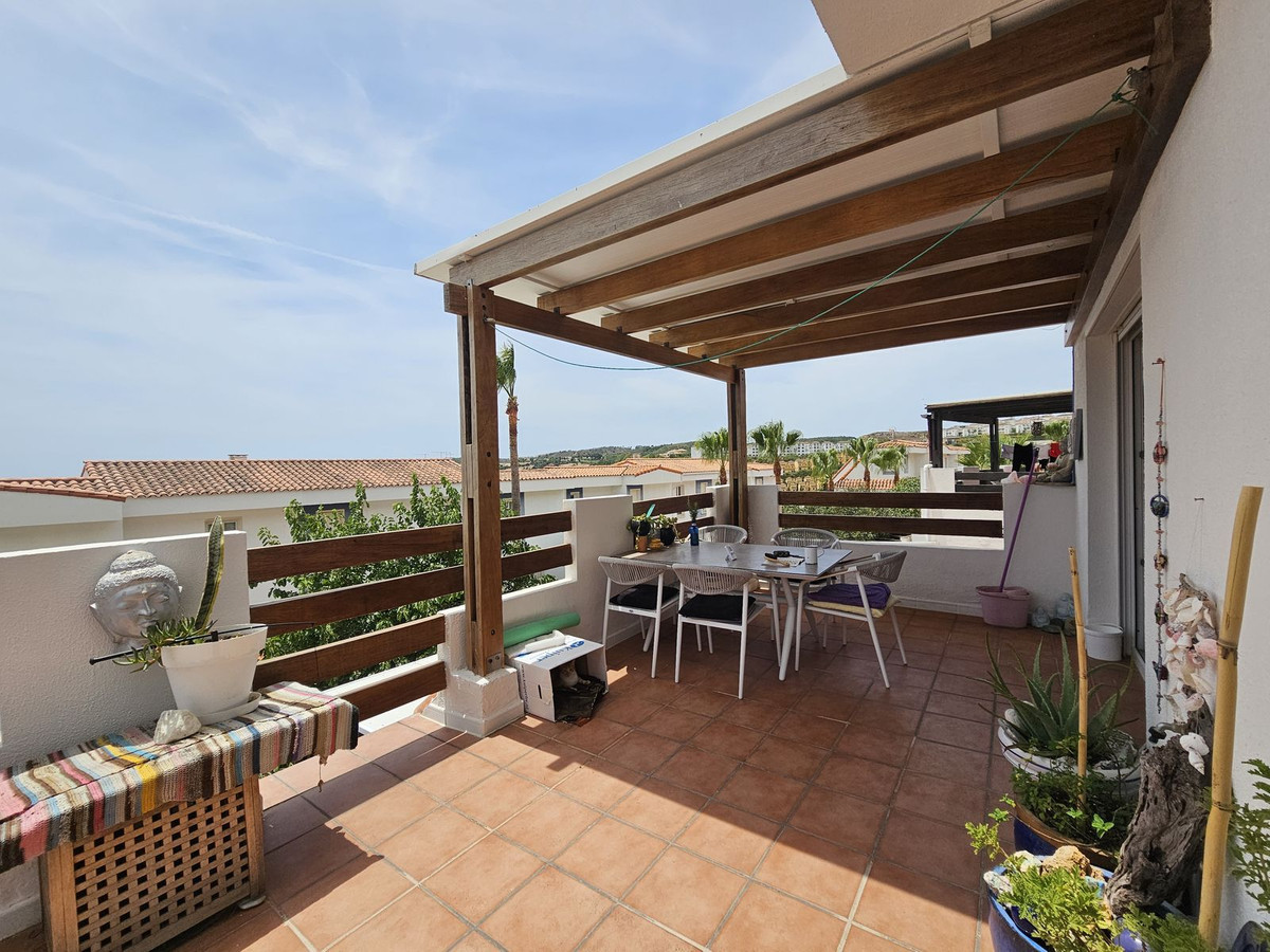 Appartement te koop in Manilva | 3 slaapkamers H5439877