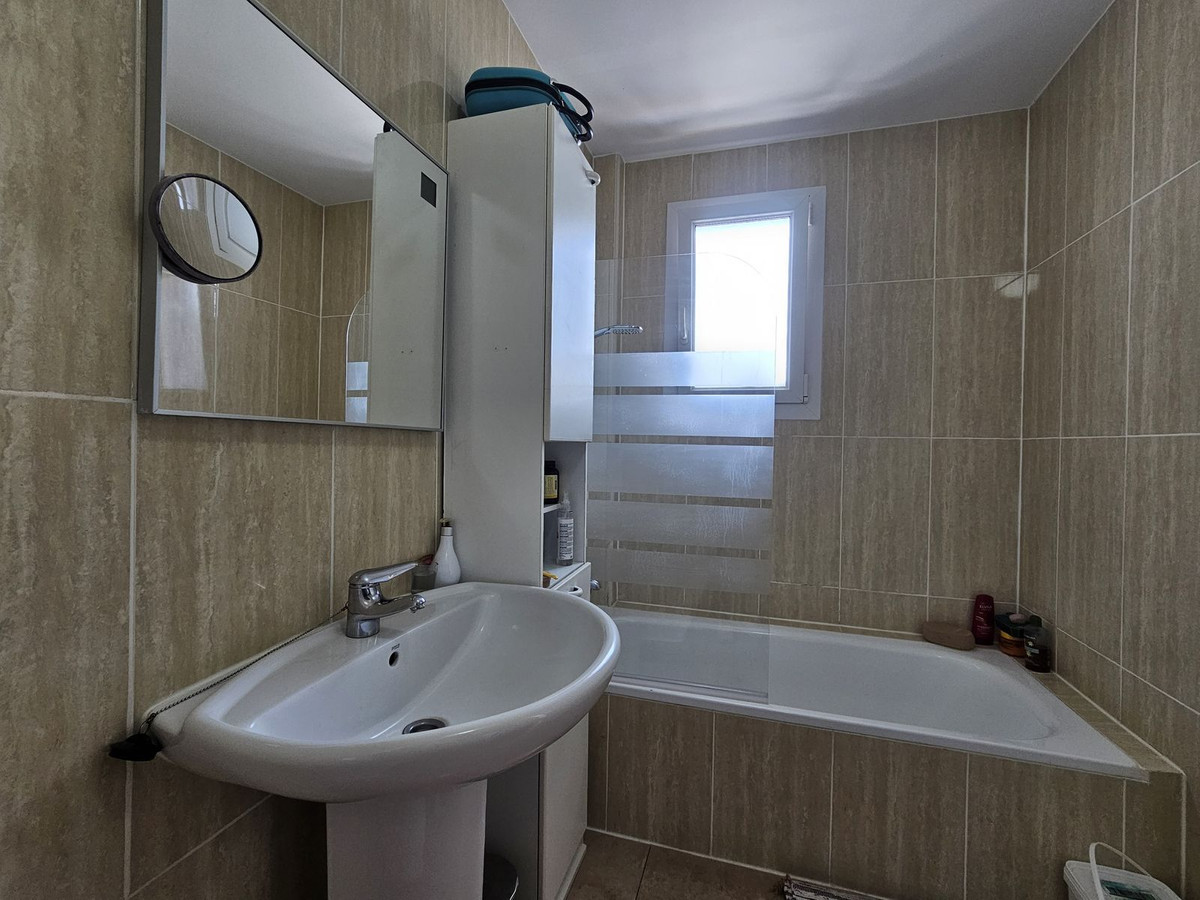 Appartement te koop in Manilva | 3 slaapkamers H5439877