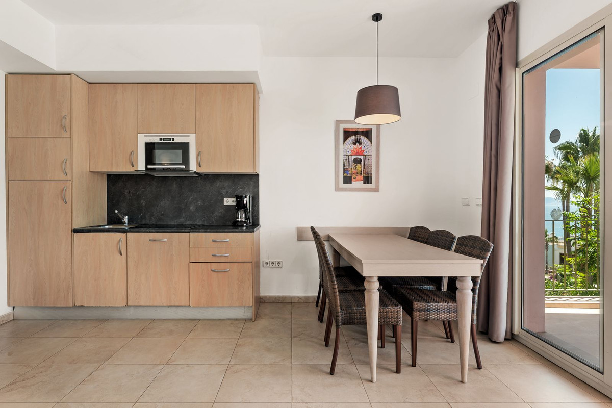 Appartement te koop in Manilva | 2 slaapkamers H5441473