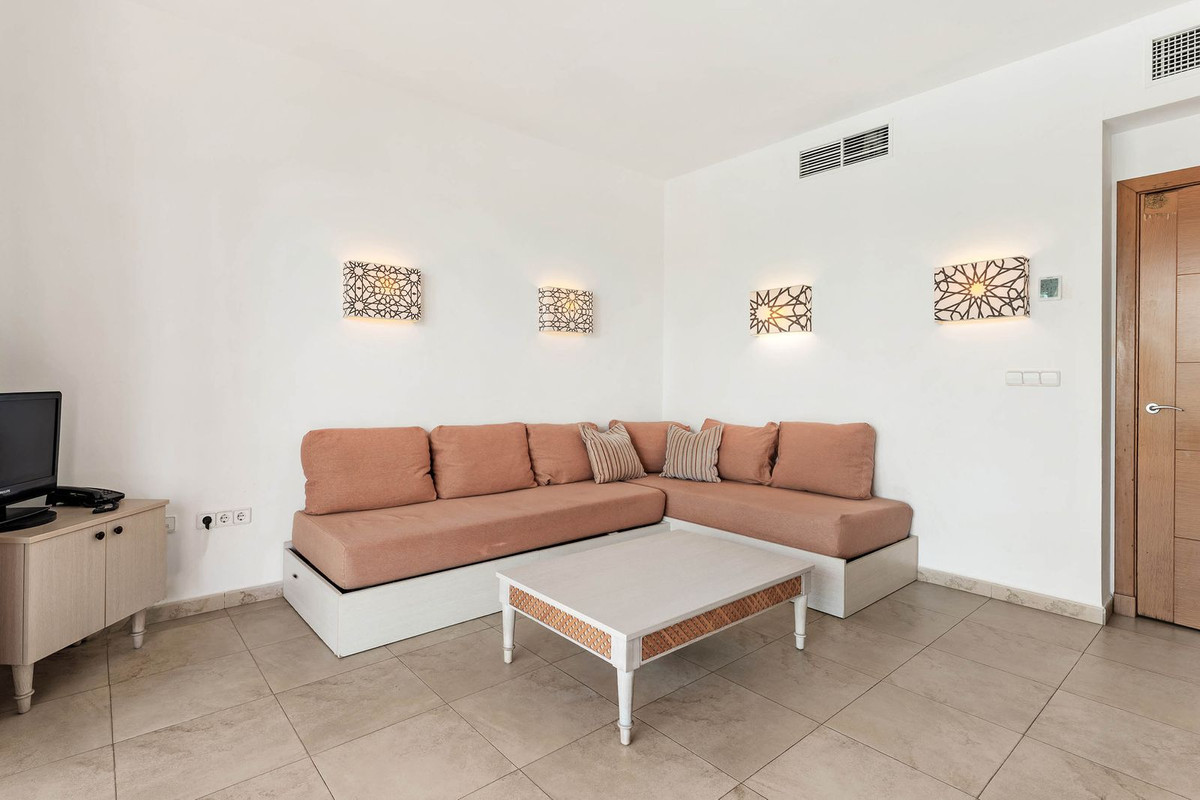 Appartement te koop in Manilva | 2 slaapkamers H5441473