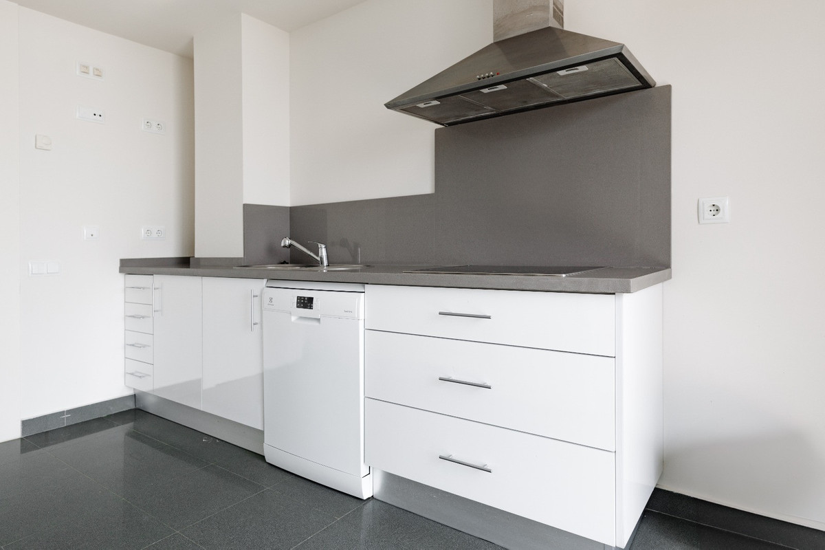Penthouse te koop in Manilva | 2 slaapkamers H5442388