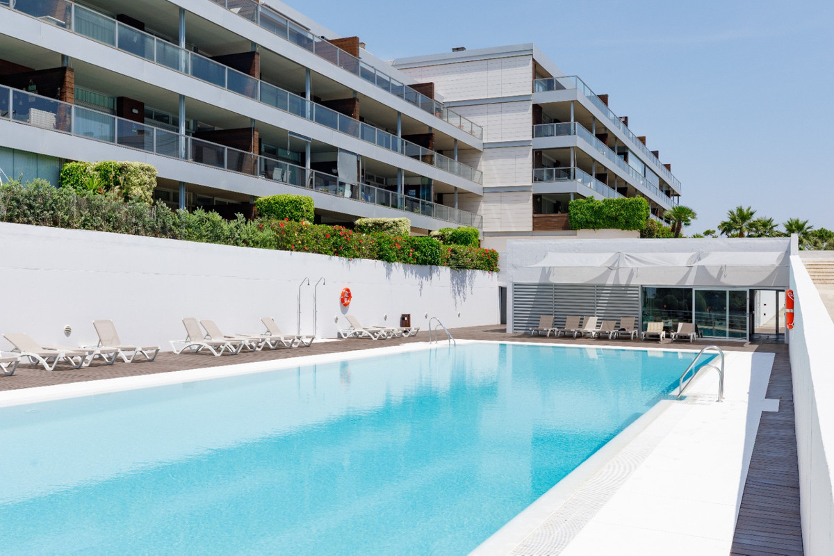 Penthouse te koop in Manilva | 2 slaapkamers H5442388